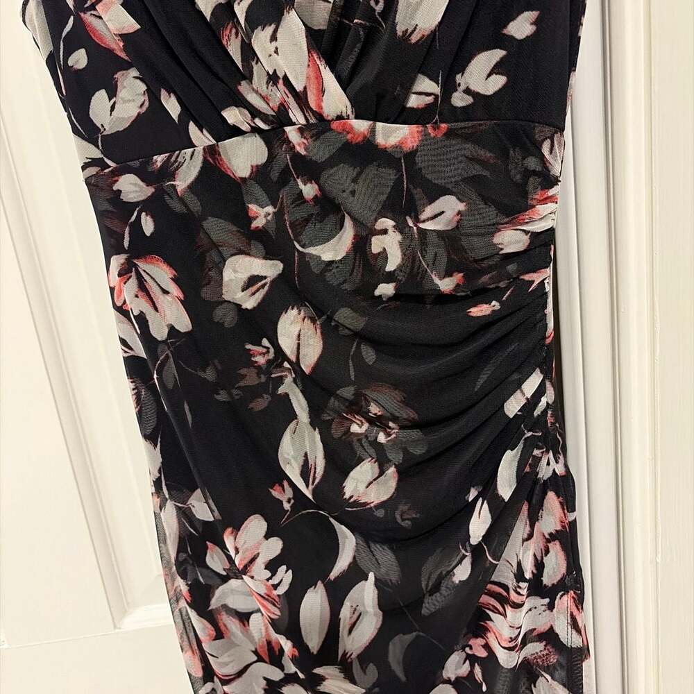 Connected Apparel Floral Cap Sleeve V-Neck Midi Dress Size 4 - Picture 7 of 7